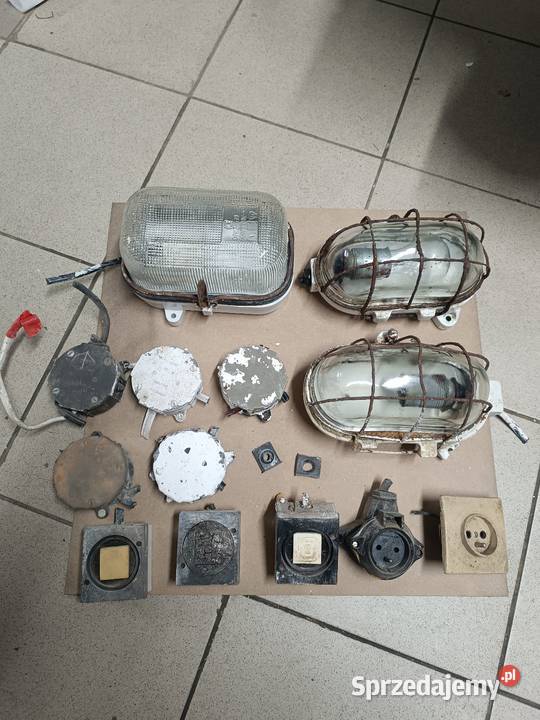 Zabytkowe lampy gospodarcze puszki gniazdka Rzeszów