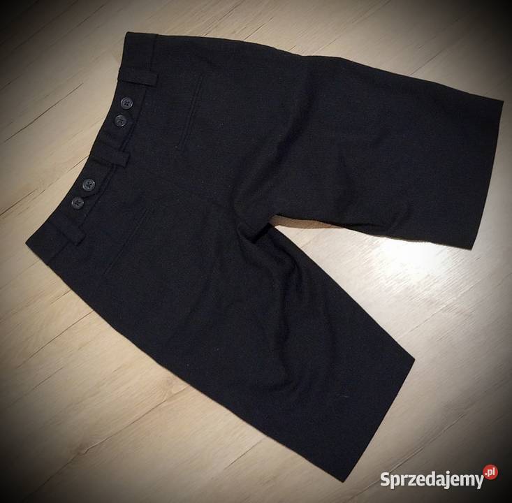 Czarne szorty typy bermudy rozmiar XXS Part Two