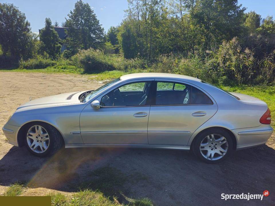 MercedesBenz E320 T CDI Avantgarde 204 2005r 3222cm3 Nowodworce sprzedam