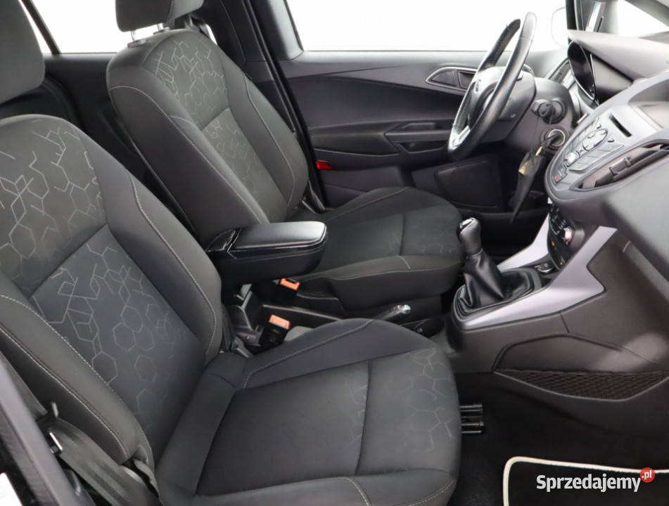 Ford B 10 EcoBoost światła przeciwmgielne Bielany Wrocławskie