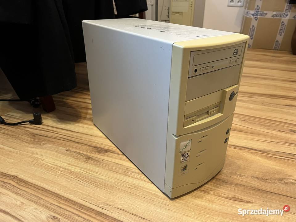 Zabytkowy komputer PC AT Pentium MMX 166MHz Klasy Pentium III i słabsze małopolskie Brzana