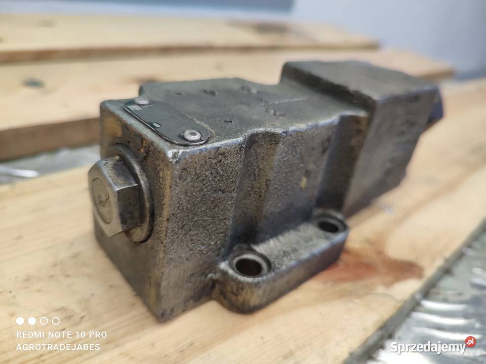 Zawór hydrauliczny 426 411651 6 WABCO Pozostałe Wilkowo
