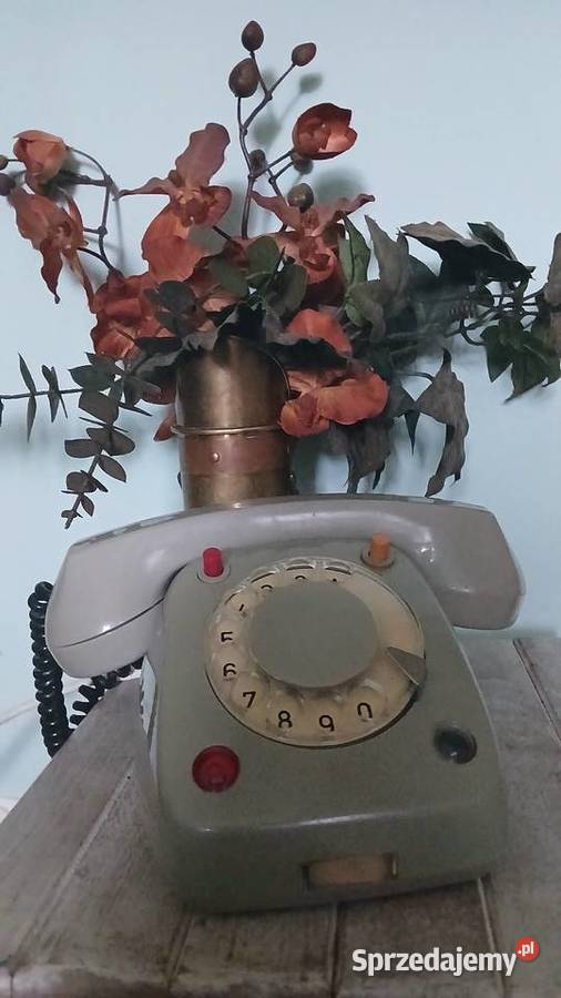 Telefon dyrektorski z czasów PRLu Kraków