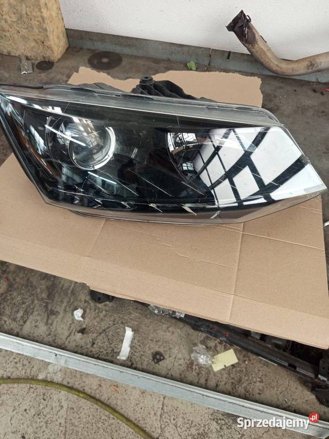 Reflektor lewy fabia led 18 orginalna Rzeszów