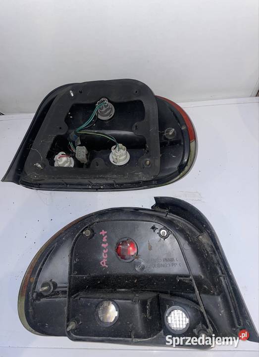 lampa tył tylna hyundai accent prawa lewa Lampy tylne Grabów nad Prosną