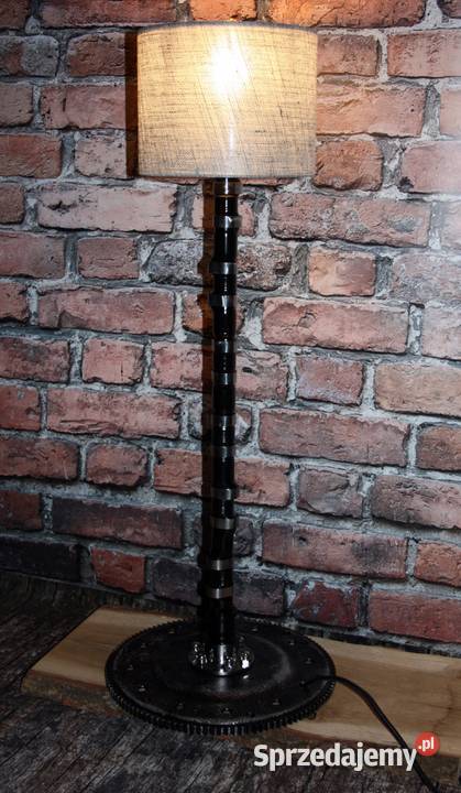 Lampa stojąca loft metal art wałek rozrządu Dębica