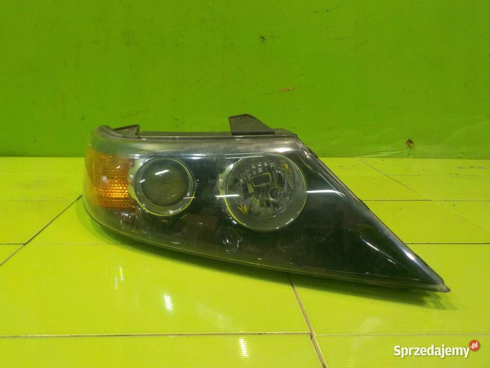 SORENTO II 12r XENON lampa prawa przod Suków