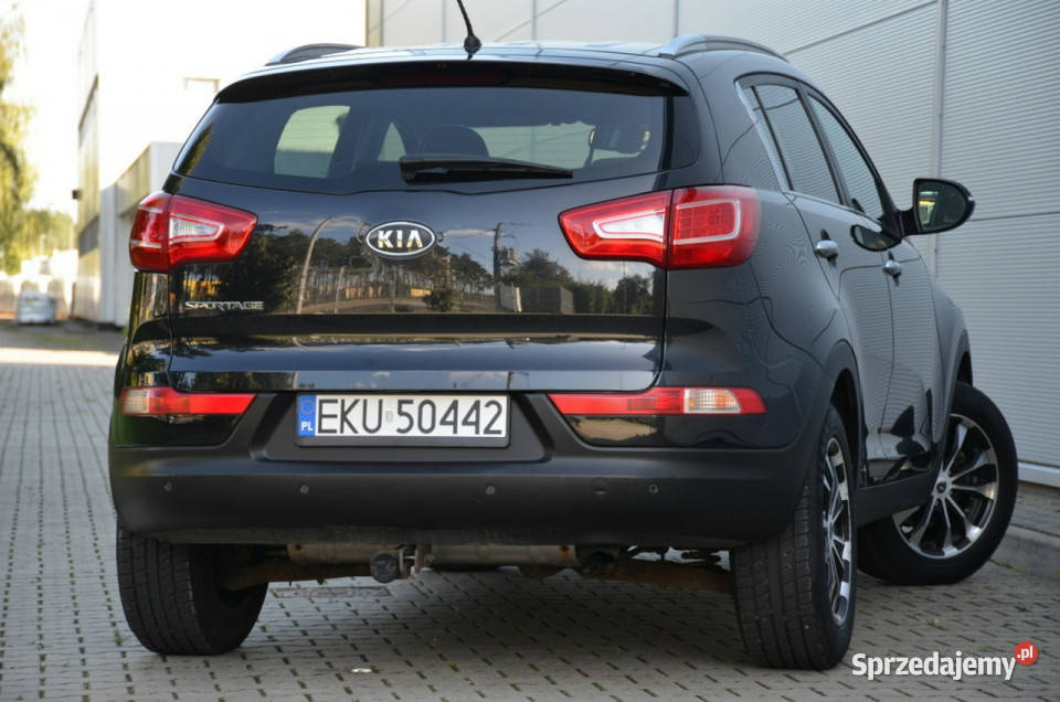 Kia Sportage Czarna Super Stan 16GDI 135 Serwis światła LED