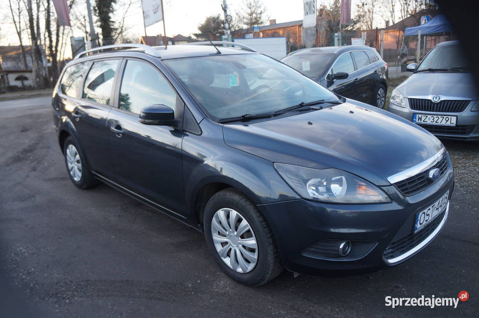 FORD FOCUS 18 BENZYNA 125 KOMBI