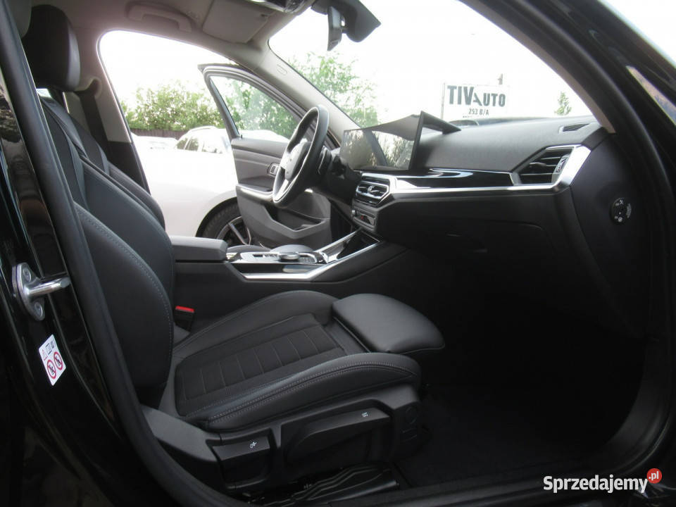 BMW 318 BEZSZKODOWY NAWIGACJA Ambient Salon bluetooth mazowieckie Warszawa