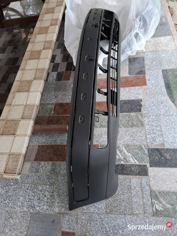 Zderzak przedni Audi 100 C4 Nowy osobowe Zalas