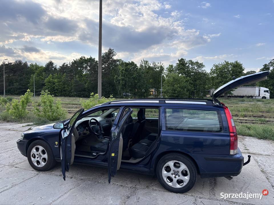 Volvo V70 II 24 D automat hak hak kujawsko-pomorskie Toruń