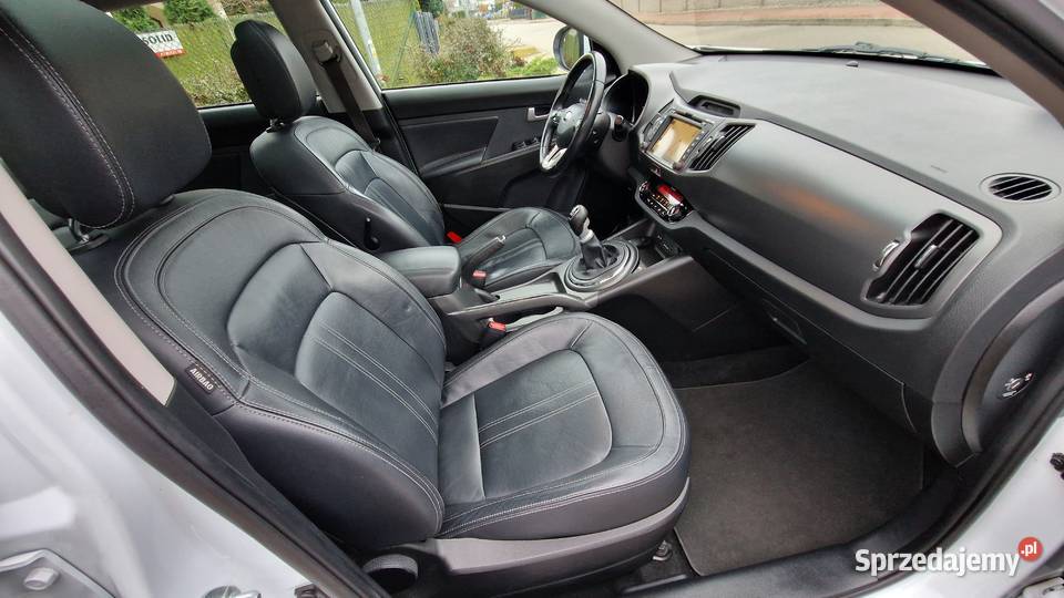 Kia Sportage 20 CRDI 2013r Xenony Navi Skóra Rok produkcji 2013 Poznań
