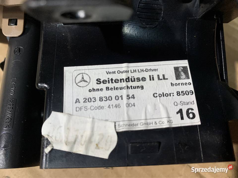 Kratka nawiewu A2038300154 mercedes c w203 osobowe Szczecin sprzedam