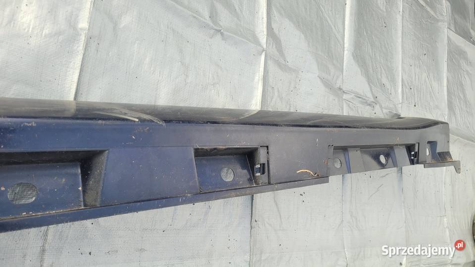 LISTWA PROGOWA LEWA PROG TOYOTA AVENSIS T27 09 osobowe Ruda Śląska