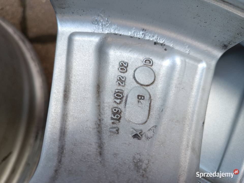 Komplet 4 sztuki Alufelgi r16 felgi aluminiowe Częstochowa