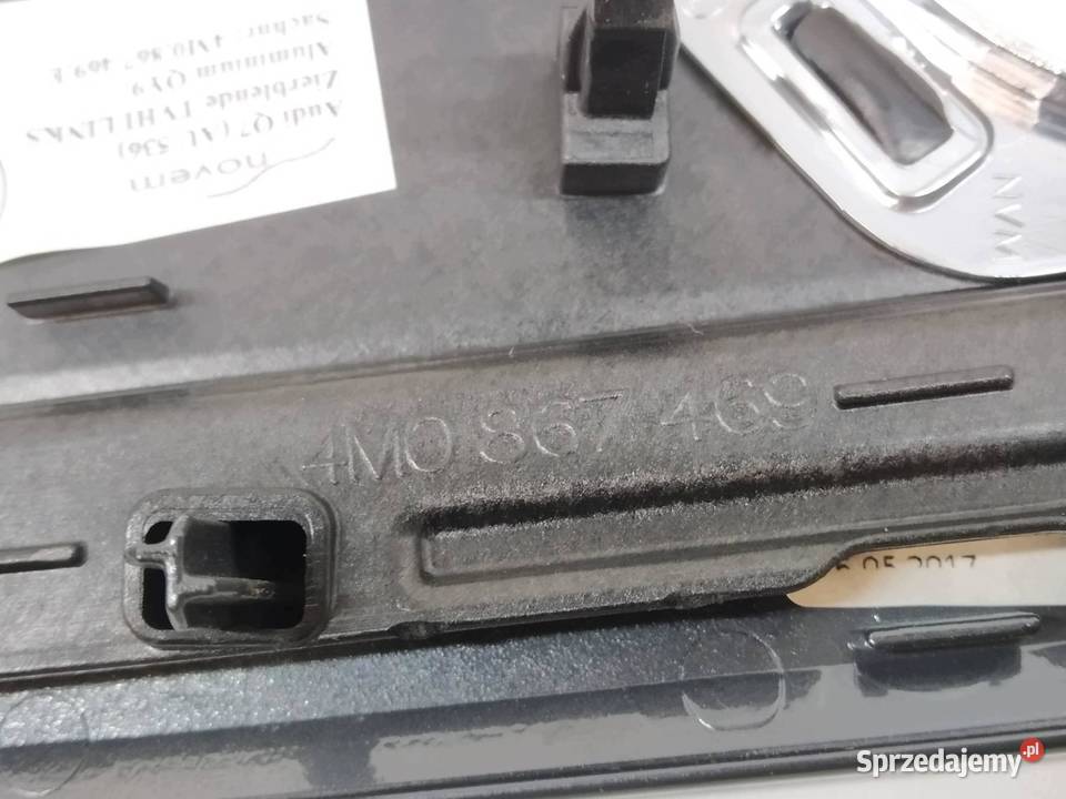 DEKOR LISTWA OZDOBNA LEWY TYŁ 4M 4M0867469E Audi osobowe świętokrzyskie sprzedam