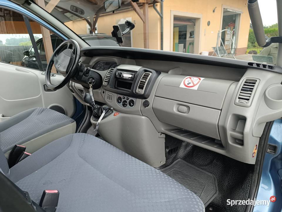Renault Trafic 2008 20 DCi 9 osobowy perfekcyjny