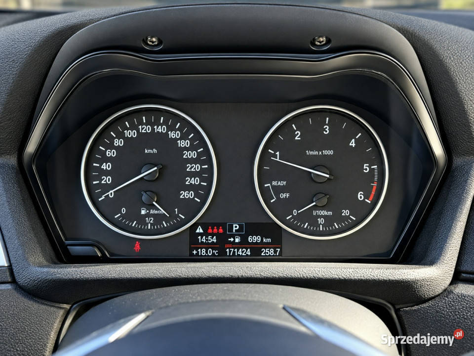 BMW X1 II F48 2015 Sadlno
