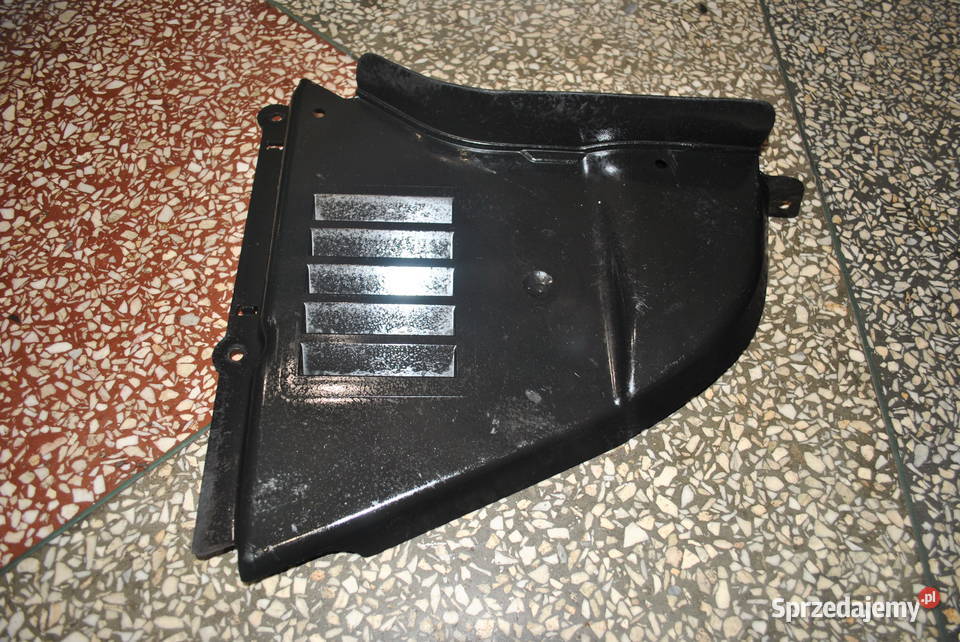 Trójkąt nadkola prawy przód BMW E60 E61 dolna Poręba