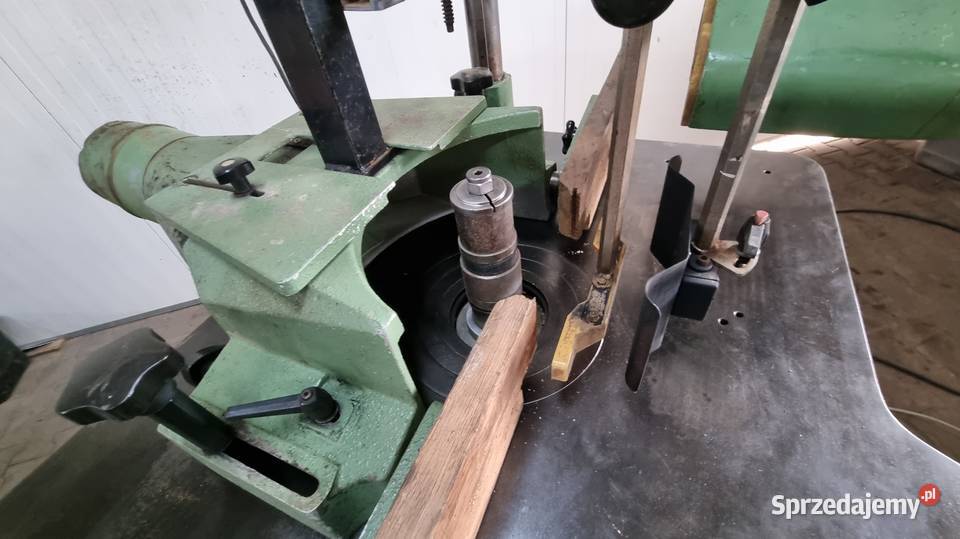 Frezarka dolnowrzecionowa LUREM T50 Produkcja sprzedam
