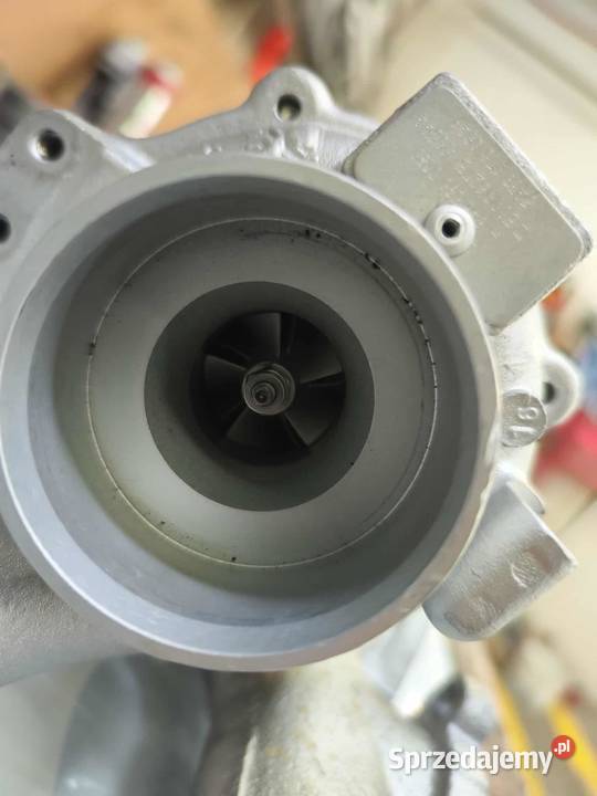 Turbosprężarka BiTurbo mała nowy MERCEDESBENZ Lublin