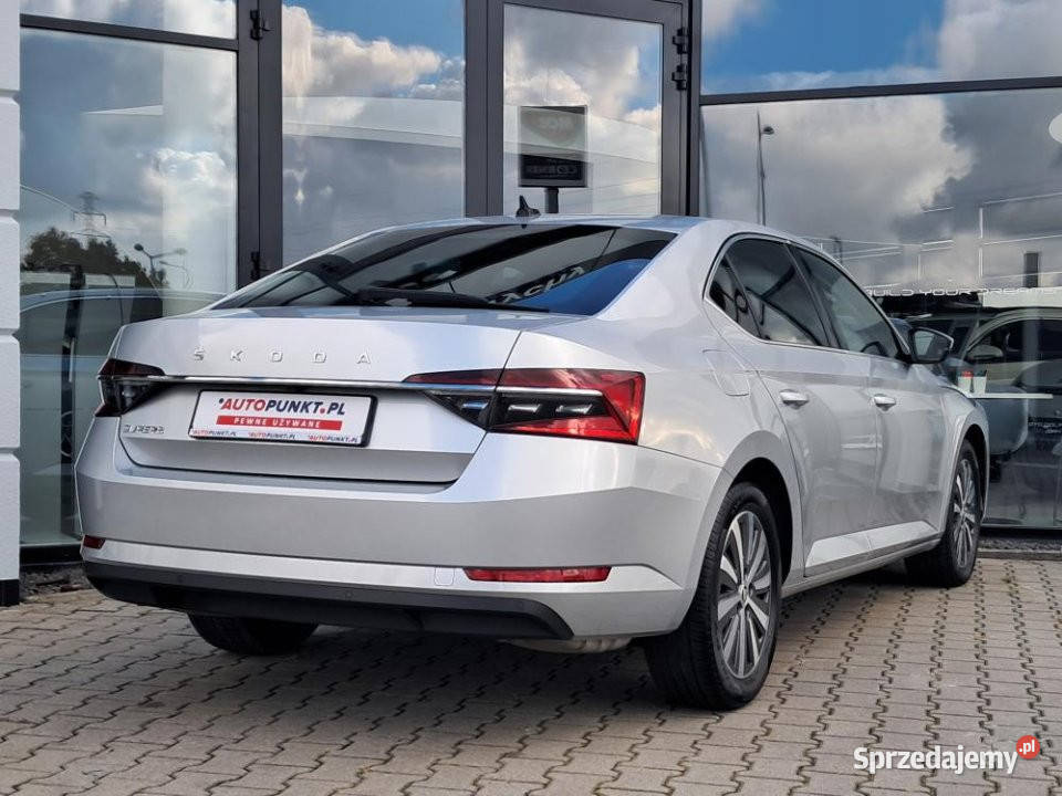 Skoda Superb 2023r FVAT23 Kamera FullLED CarPlay 1984cm3 Superb sprzedam