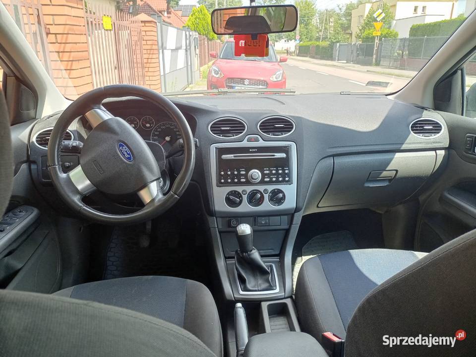 Ford Focus Kombi MK2 16 115 2006r LPG 250 Długie Legionowo