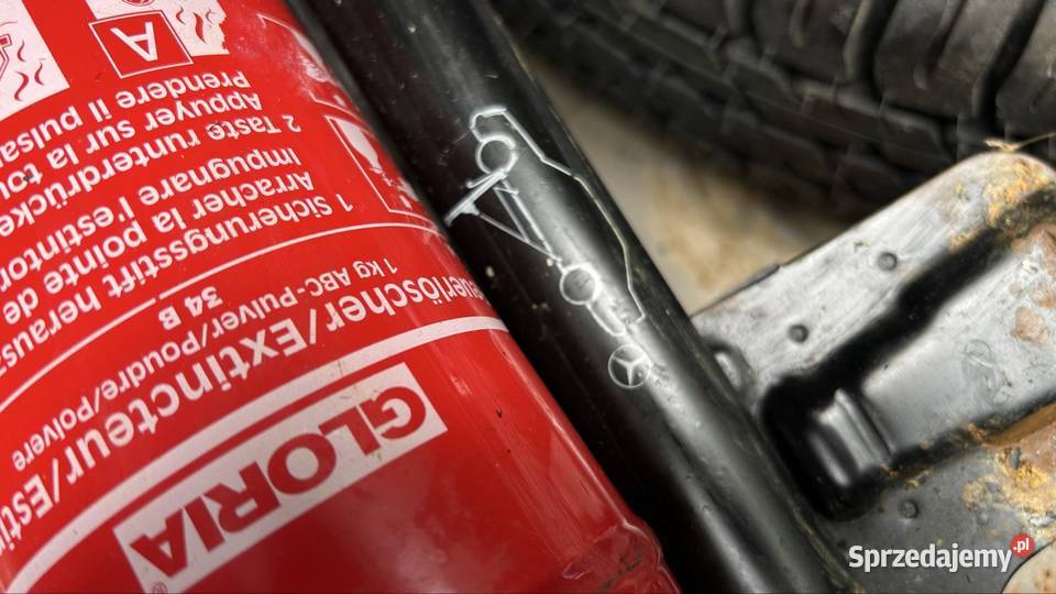 Mercedes C180 Unikat Okazja beżowy Pilawa sprzedam