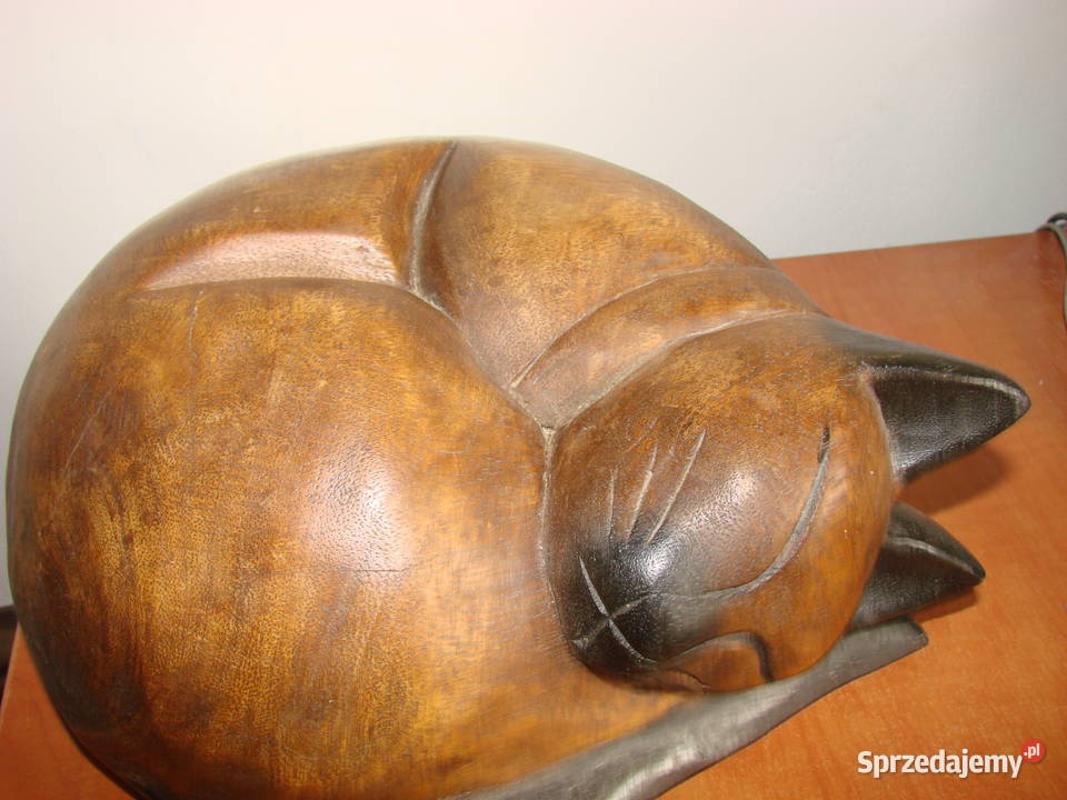 figura śpiącego kota duża pomorskie Pruszcz Gdański