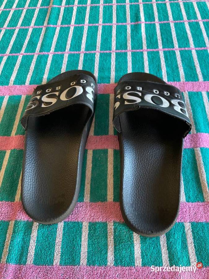 Klapki Hugo Boss czarne rozmiar 43 Sandały i klapki Elbląg