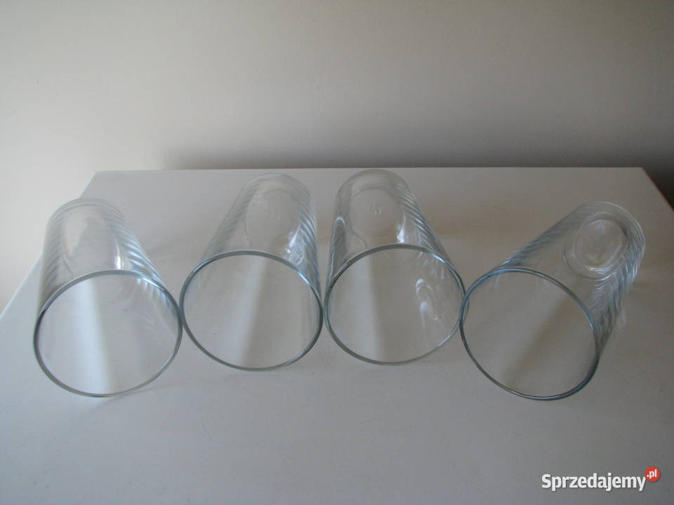 Wysoka szklanka transparentna 05 l pokal szklany Brzegi