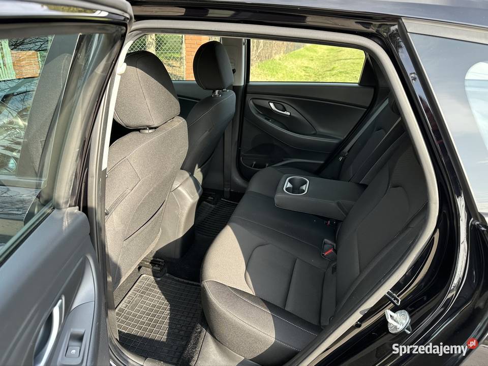 Hyundai i30 16 Crdi kamera Led Wieluń