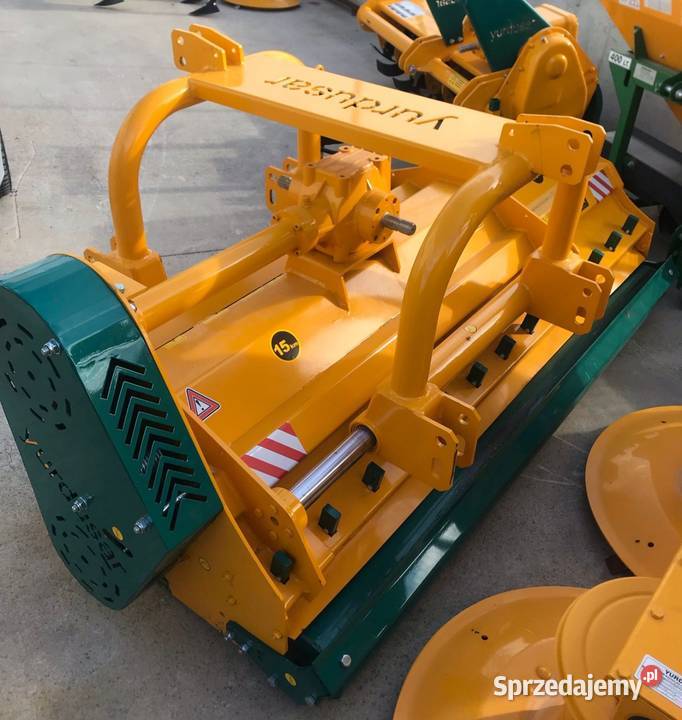 Rozdarbniacz bijakowy kosiarka przódtył przesuw Rząśno