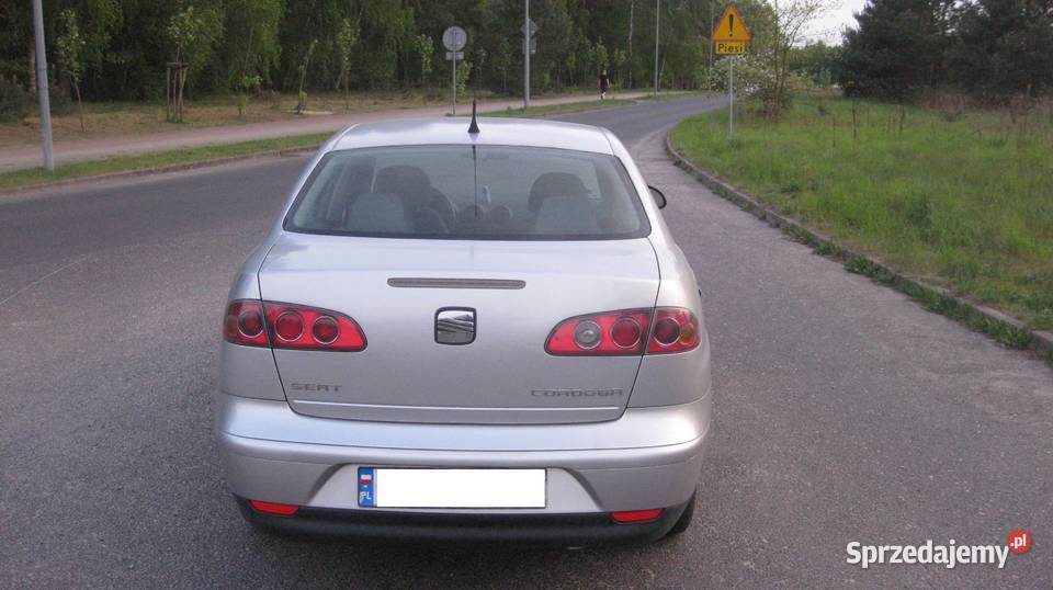 sprzedam seat cordoba klimatyzacja Sedan / Limuzyna Ostrów Wielkopolski