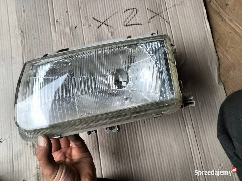 LAMPA PRZÓD LEWA REFLEKTOR VW POLO 6N Kamień-Kolonia