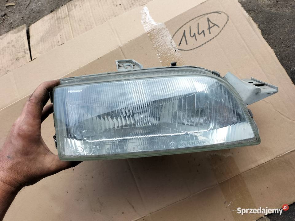 FIAT PUNTO 1 MK1 LAMPA PRZÓD PRZEDNIA PRAWA Części samochodowe