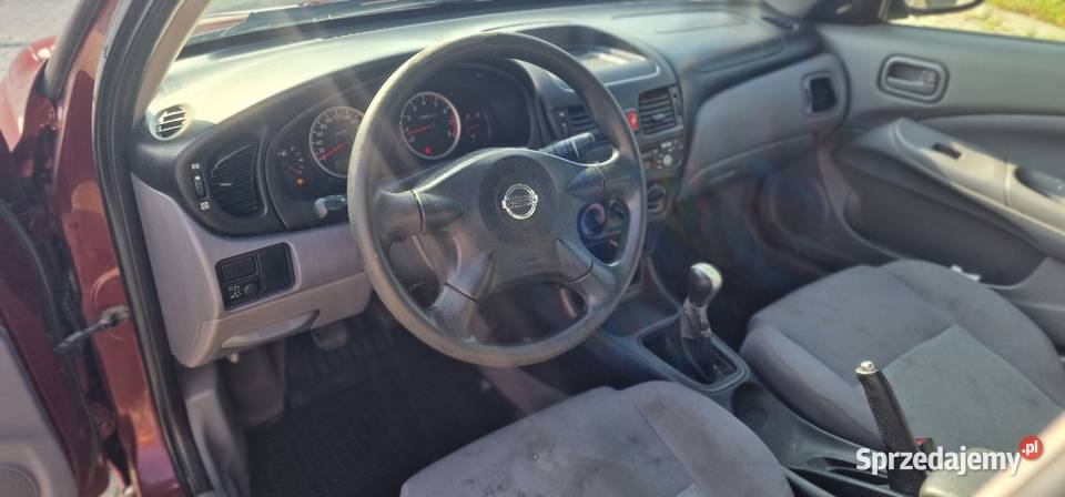 Nissan almera 15