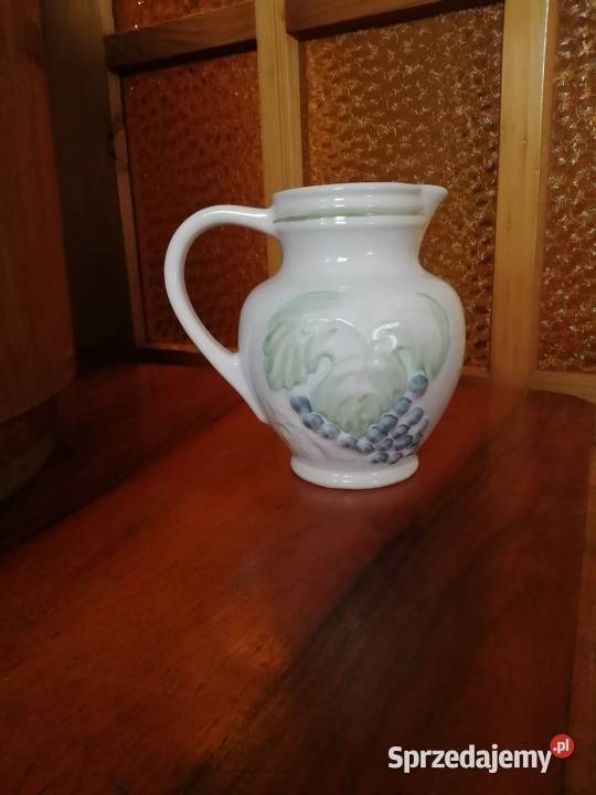 ceramiczny biały dzbanek śląskie