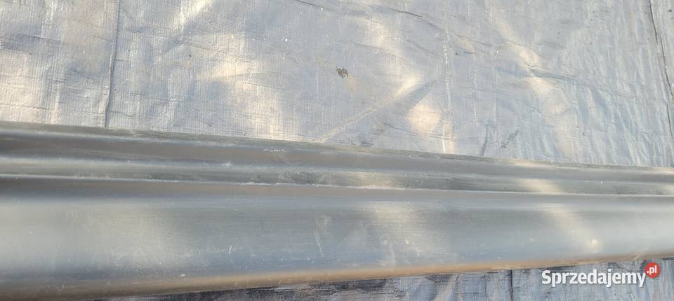 NISSAN JUKE PRAWY PRÓG LISTWA PROGOWA PRAWA osobowe Ruda Śląska