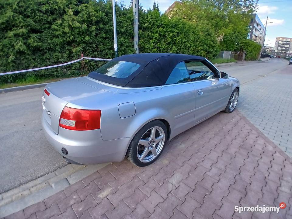 AUDI A4 CABRIO18 TURBOGAZ Rok produkcji 2004 Kraków sprzedam