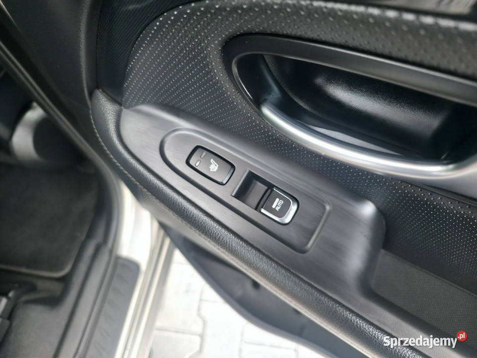 Kia Carens 16 Benzyna Serwisowany Gwarancja garażowany Piekoszów