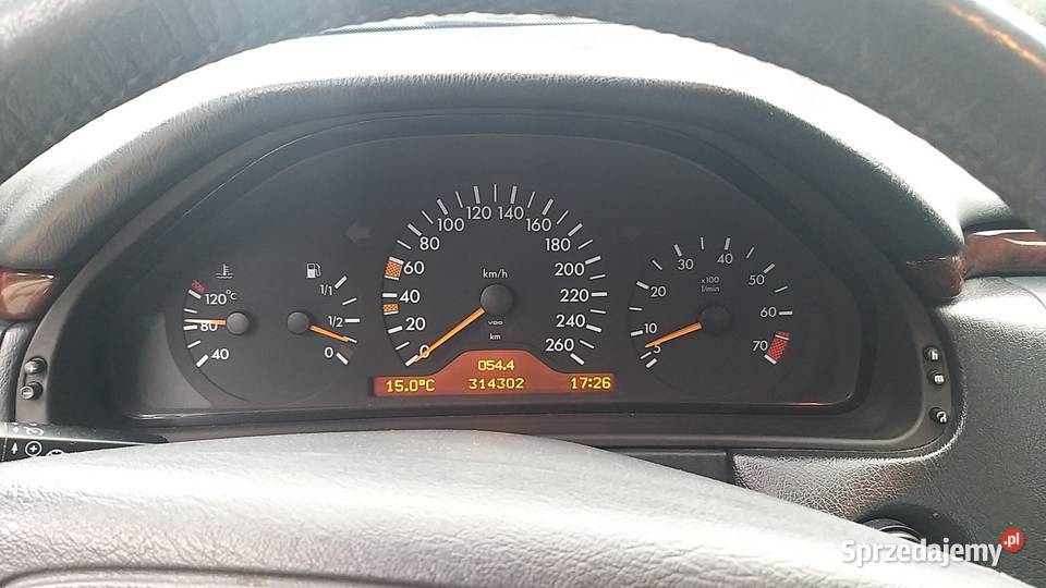 Mercedes E210 28 1996 z LPG Kraków