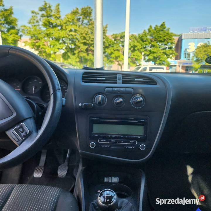 Seat Leon 16 TDI 2011 zadbany świeżo przeglądzie Busko-Zdrój sprzedam