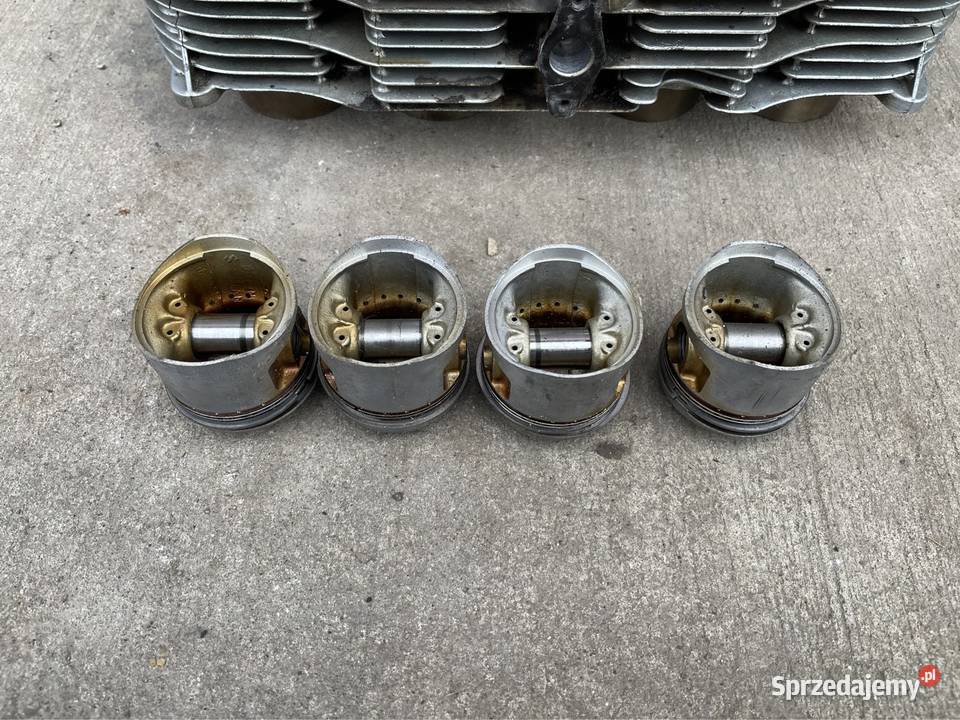 Suzuki gs 550 głowica cylinder tłoki