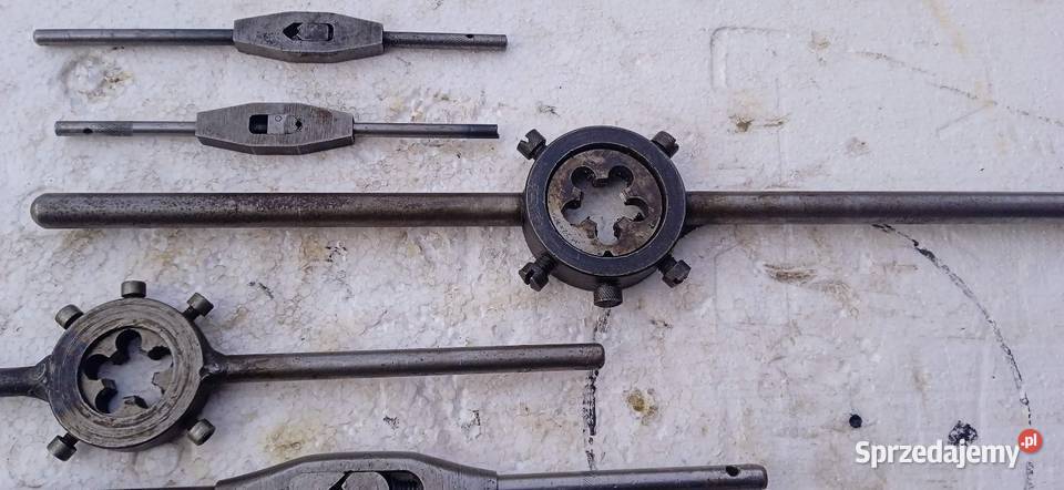 Duże masywne pokrętło do rozwiertaka Jasieniec