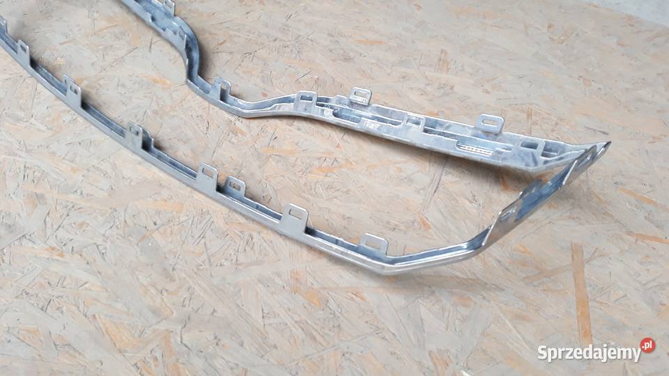 SKODA SUPERB 2 II LIFT RAMKA CHROM GRILLA ATRAPY Zatom Stary