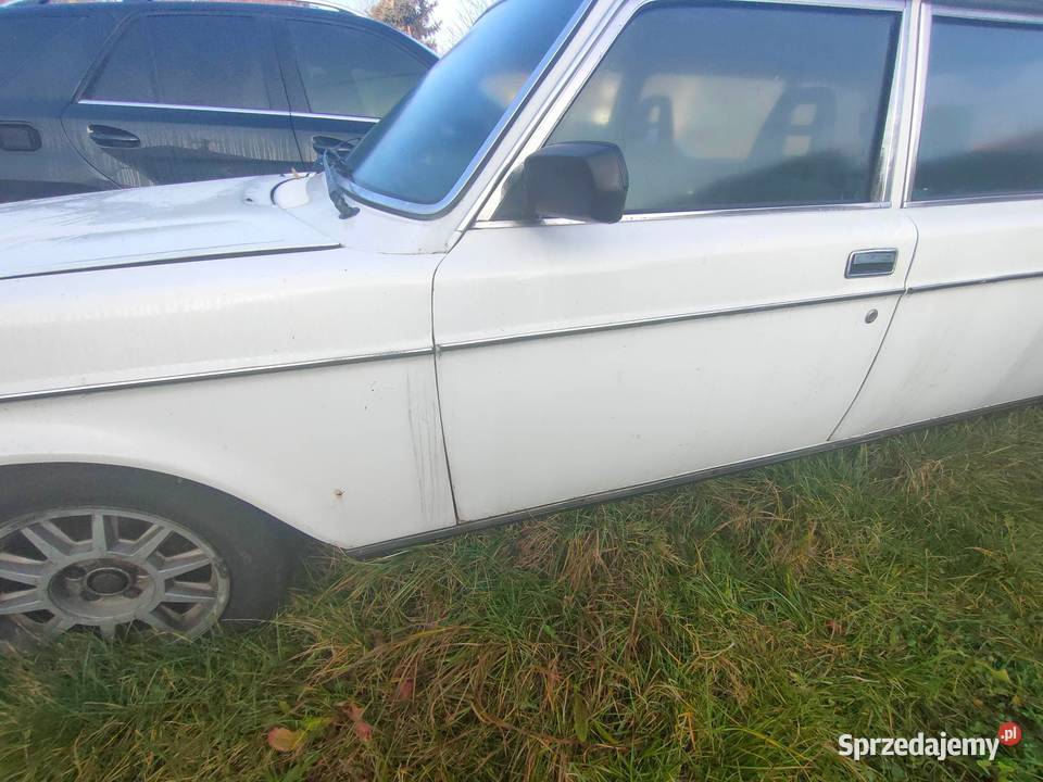 VOLVO 264 TE Opole