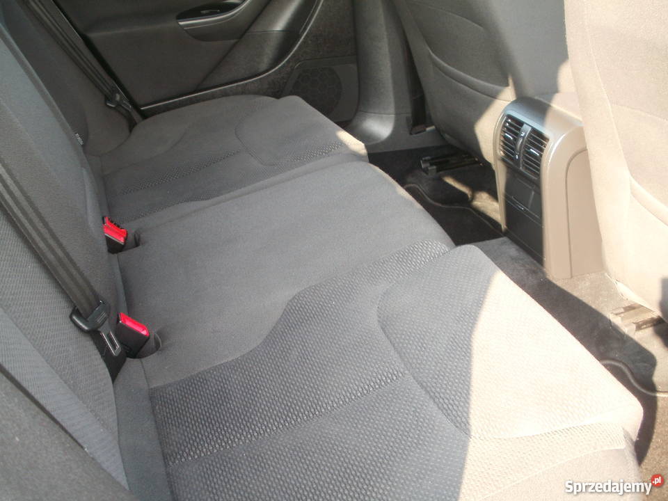 VW PASSAT 20 TDI KOMBI STAN B SREBRNY METALIK Kędzierzyn-Koźle sprzedam