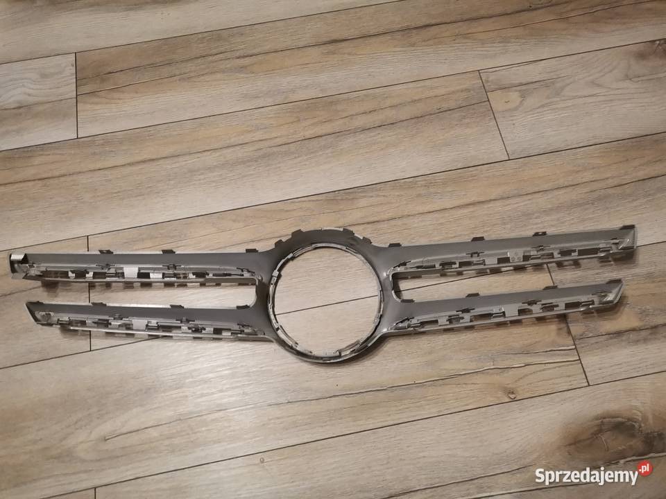 MERCEDES EKLASA W213 GRILL ATRAPA A2138880160 Międzychód